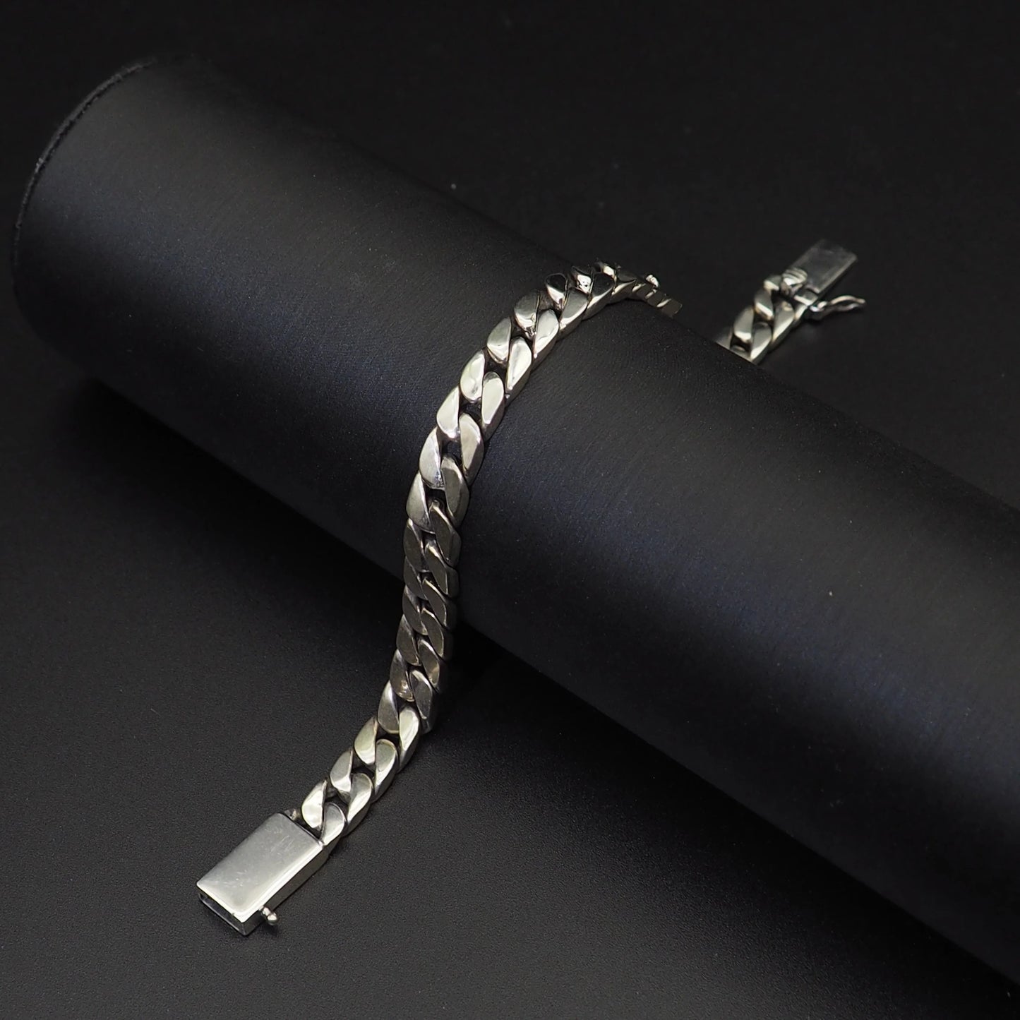 The Haven – Engraved 925 Sterling Silver Link Bracelet